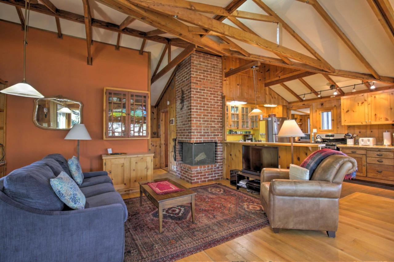 Hillside Home With Deck And Views Of Tomales Bay! إينفيرنيس المظهر الخارجي الصورة
