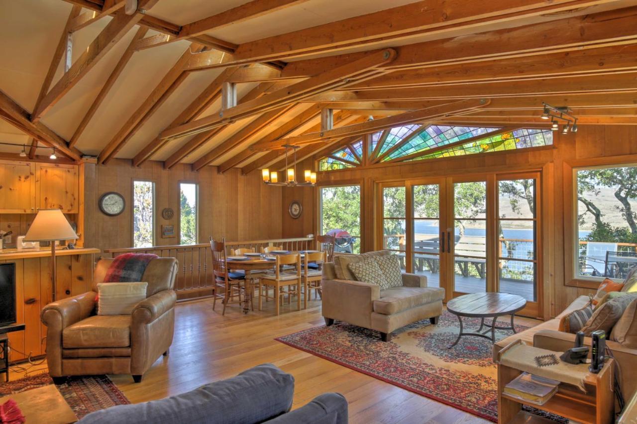 Hillside Home With Deck And Views Of Tomales Bay! إينفيرنيس المظهر الخارجي الصورة
