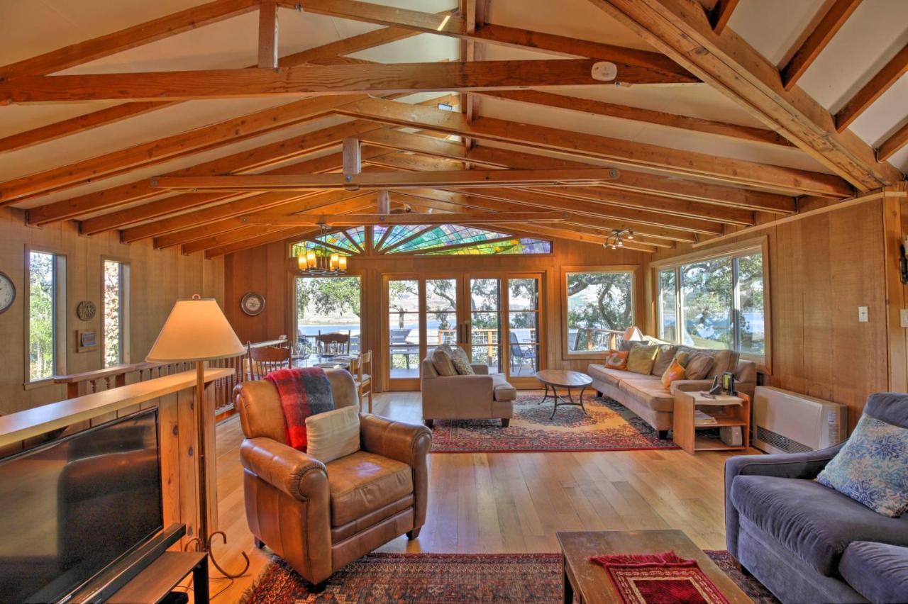 Hillside Home With Deck And Views Of Tomales Bay! إينفيرنيس المظهر الخارجي الصورة
